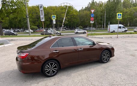 Toyota Camry, 2017 год, 2 350 000 рублей, 13 фотография
