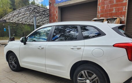 Haval Jolion, 2023 год, 1 820 000 рублей, 2 фотография