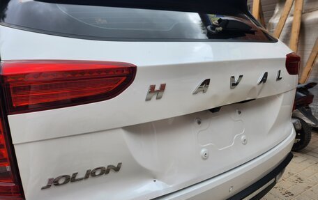 Haval Jolion, 2023 год, 1 820 000 рублей, 12 фотография
