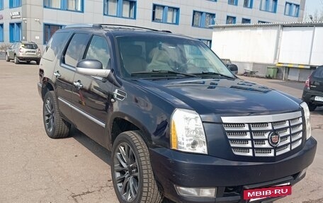 Cadillac Escalade III, 2007 год, 1 300 000 рублей, 8 фотография