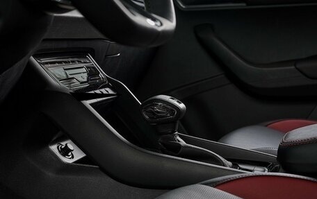 Skoda Karoq I, 2024 год, 3 765 000 рублей, 39 фотография