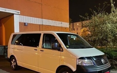 Volkswagen Transporter T5 рестайлинг, 2005 год, 1 495 000 рублей, 1 фотография