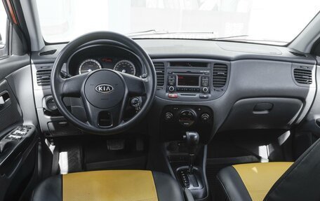 KIA Rio II, 2010 год, 899 000 рублей, 6 фотография