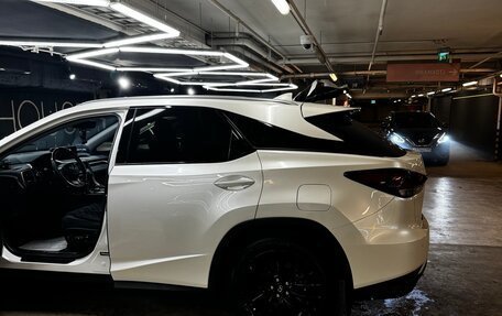 Lexus RX IV рестайлинг, 2021 год, 6 200 000 рублей, 4 фотография