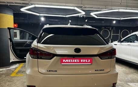 Lexus RX IV рестайлинг, 2021 год, 6 200 000 рублей, 5 фотография