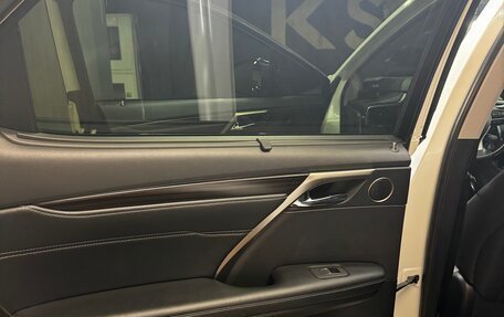 Lexus RX IV рестайлинг, 2021 год, 6 200 000 рублей, 14 фотография