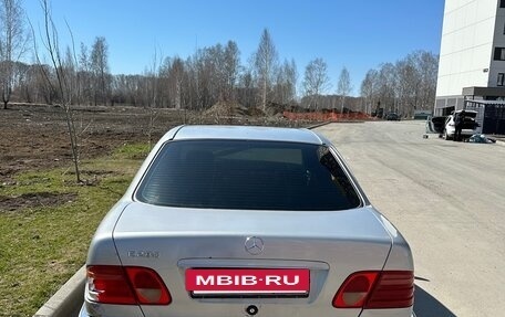 Mercedes-Benz E-Класс, 1997 год, 300 000 рублей, 3 фотография
