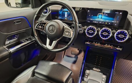 Mercedes-Benz GLA, 2020 год, 2 800 000 рублей, 16 фотография