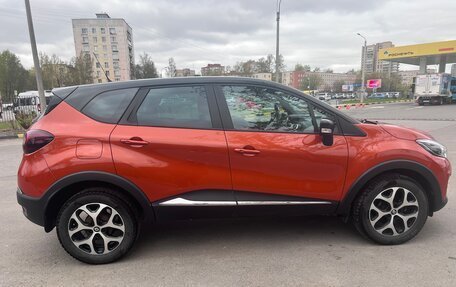 Renault Kaptur I рестайлинг, 2017 год, 1 200 000 рублей, 4 фотография