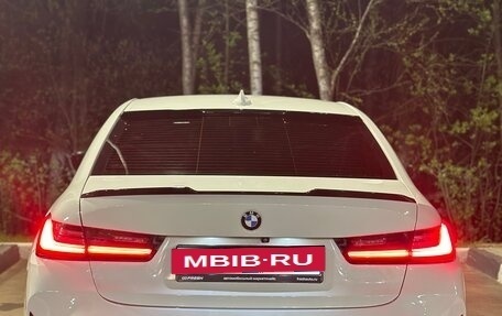 BMW 3 серия, 2019 год, 3 000 000 рублей, 19 фотография