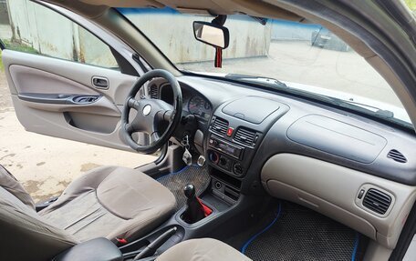 Nissan Almera, 2001 год, 230 000 рублей, 4 фотография