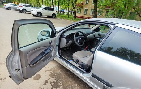 Nissan Almera, 2001 год, 230 000 рублей, 17 фотография