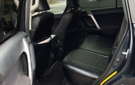 Toyota Land Cruiser Prado 150 рестайлинг 2, 2014 год, 3 000 000 рублей, 6 фотография