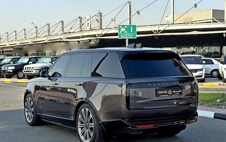 Land Rover Range Rover IV рестайлинг, 2022 год, 18 600 000 рублей, 5 фотография