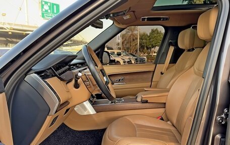 Land Rover Range Rover IV рестайлинг, 2022 год, 18 600 000 рублей, 8 фотография