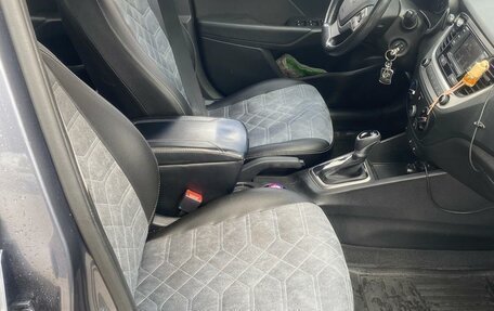 Hyundai Solaris II рестайлинг, 2018 год, 1 550 000 рублей, 13 фотография
