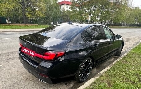 BMW 5 серия, 2021 год, 5 500 000 рублей, 5 фотография