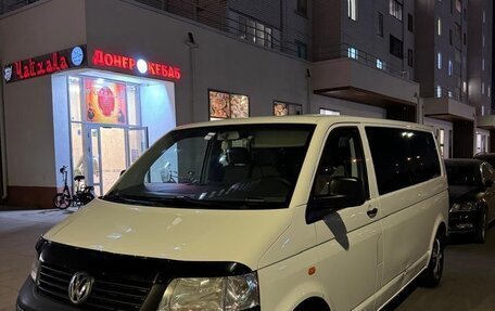 Volkswagen Transporter T5 рестайлинг, 2005 год, 1 495 000 рублей, 11 фотография