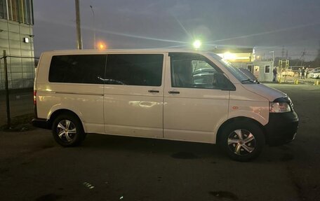 Volkswagen Transporter T5 рестайлинг, 2005 год, 1 495 000 рублей, 17 фотография