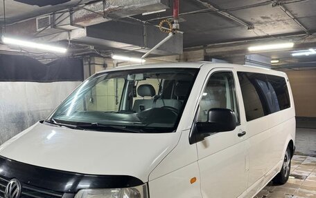 Volkswagen Transporter T5 рестайлинг, 2005 год, 1 495 000 рублей, 25 фотография