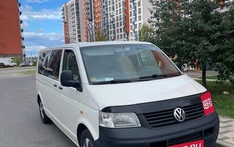 Volkswagen Transporter T5 рестайлинг, 2005 год, 1 495 000 рублей, 5 фотография
