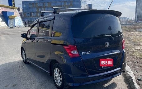 Honda Freed I, 2009 год, 1 015 000 рублей, 6 фотография