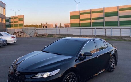 Toyota Camry, 2018 год, 2 660 000 рублей, 5 фотография