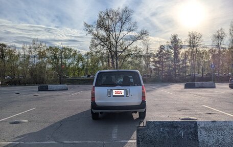 Toyota Succeed I рестайлинг, 2006 год, 650 000 рублей, 2 фотография