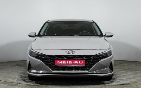 Hyundai Elantra, 2021 год, 1 850 000 рублей, 2 фотография