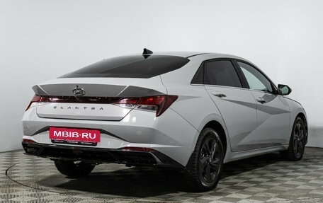 Hyundai Elantra, 2021 год, 1 850 000 рублей, 5 фотография