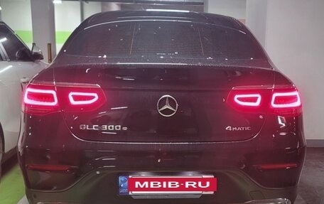 Mercedes-Benz GLC Coupe, 2021 год, 3 870 000 рублей, 4 фотография
