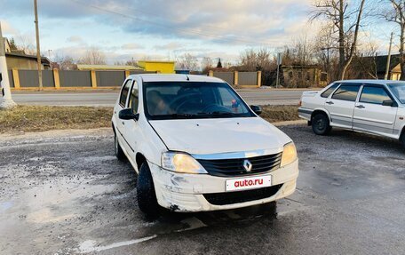 Renault Logan I, 2011 год, 300 000 рублей, 3 фотография