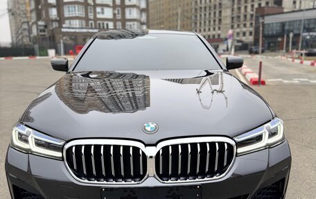 BMW 5 серия, 2022 год, 5 750 000 рублей, 6 фотография