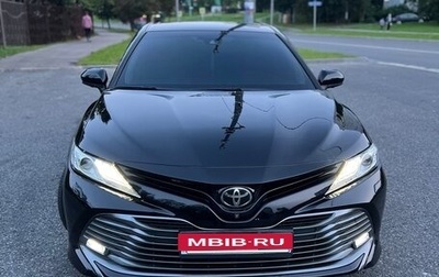 Toyota Camry, 2018 год, 3 200 000 рублей, 1 фотография