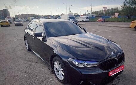 BMW 5 серия, 2018 год, 4 700 000 рублей, 2 фотография
