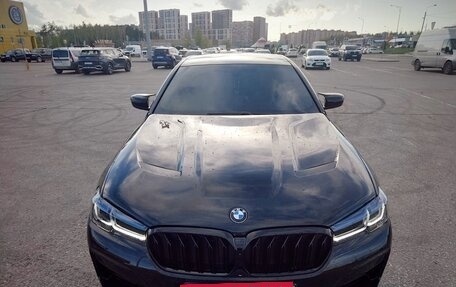 BMW 5 серия, 2018 год, 4 700 000 рублей, 3 фотография