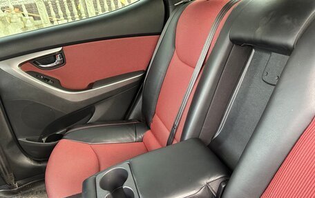 Hyundai Elantra V, 2012 год, 760 000 рублей, 3 фотография