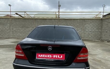 Mercedes-Benz C-Класс, 2003 год, 450 000 рублей, 2 фотография