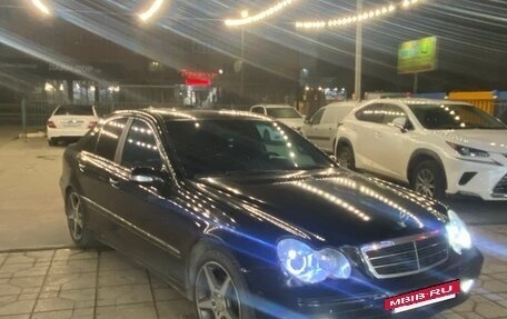 Mercedes-Benz C-Класс, 2003 год, 450 000 рублей, 8 фотография