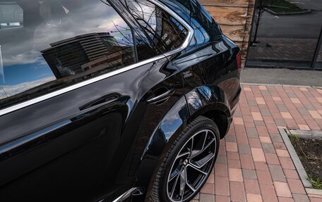 Bentley Bentayga I, 2016 год, 12 000 000 рублей, 3 фотография
