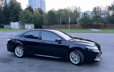 Toyota Camry, 2018 год, 3 200 000 рублей, 17 фотография