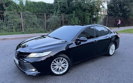 Toyota Camry, 2018 год, 3 200 000 рублей, 20 фотография