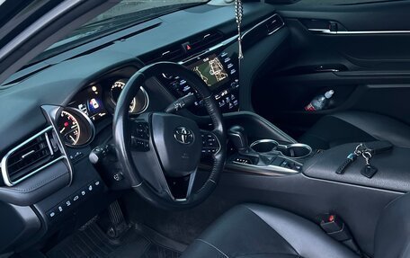 Toyota Camry, 2018 год, 3 200 000 рублей, 27 фотография