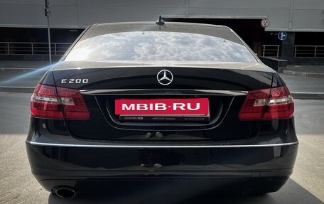 Mercedes-Benz E-Класс, 2010 год, 1 380 000 рублей, 5 фотография