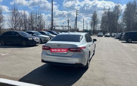 Toyota Camry, 2019 год, 3 030 000 рублей, 3 фотография