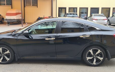 Honda Civic IX, 2016 год, 1 650 000 рублей, 6 фотография