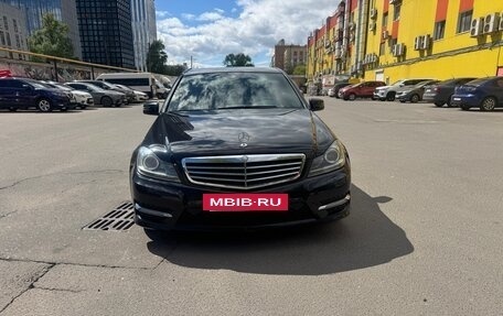 Mercedes-Benz C-Класс, 2013 год, 2 700 000 рублей, 2 фотография