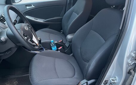 Hyundai Solaris II рестайлинг, 2016 год, 1 120 000 рублей, 6 фотография