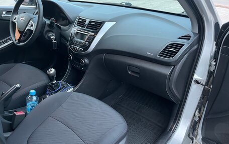 Hyundai Solaris II рестайлинг, 2016 год, 1 120 000 рублей, 7 фотография
