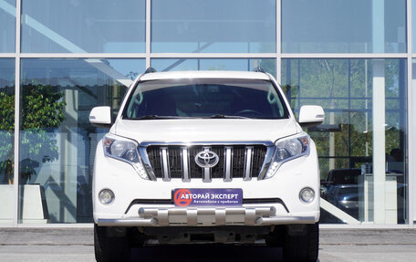 Toyota Land Cruiser Prado 150 рестайлинг 2, 2015 год, 3 616 000 рублей, 2 фотография